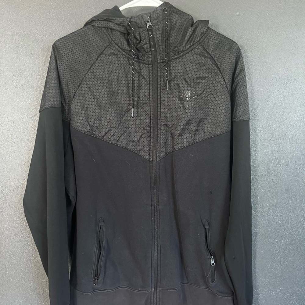 Men’s Nike zip up